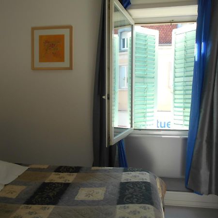 Hotel Du Jura Audincourt Экстерьер фото